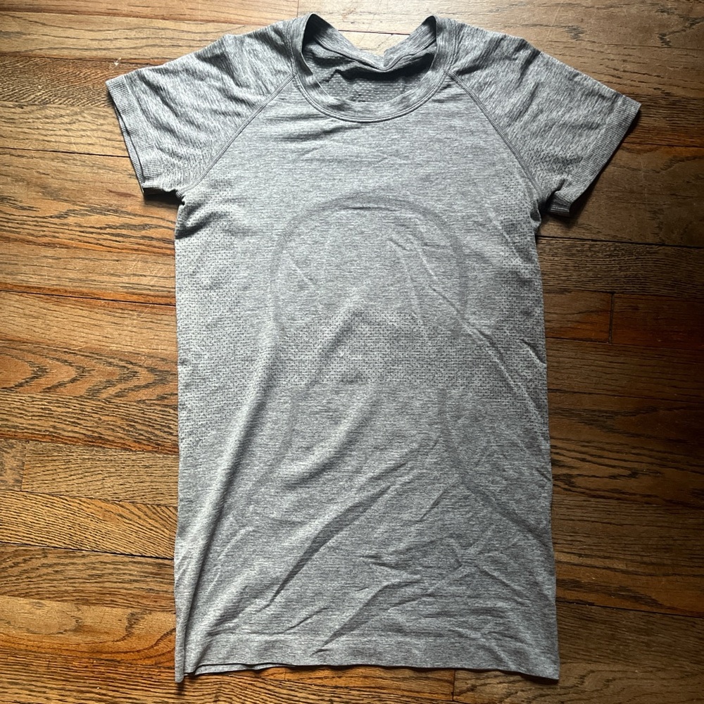 Lululemon Gray Swiftly Tech Hip Length Shirt